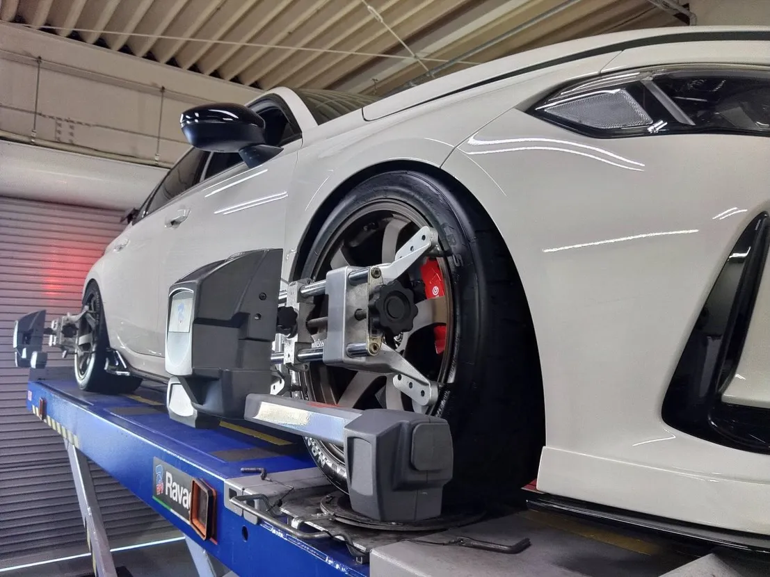 シビックType Rのアライメント調整を行いました🛞